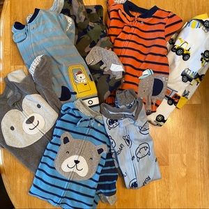 Carter’s boys footed pajamas